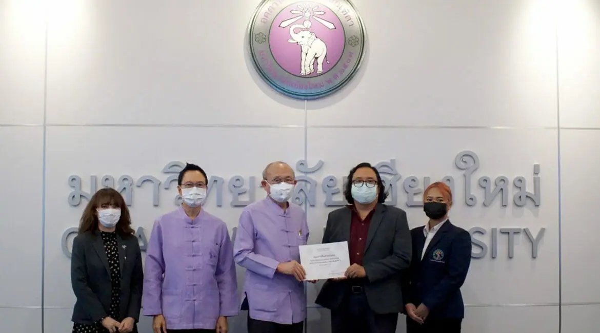 รับมอบเกียรติบัตรประกาศเกียรติคุณ “นักศึกษาคณะใช้สิทธิเลือกตั้งผู้นำนักศึกษา 65 เพิ่มขึ้นเป็นอันดับ 2” ของ มช.