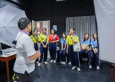 สื่อสารฯ ต้อนรับโรงเรียนเรยีนาเชลีวิทยาลัย แนะนำหลักสูตรและการรับเข้าศึกษาต่อคณะฯ (TCAS’67)