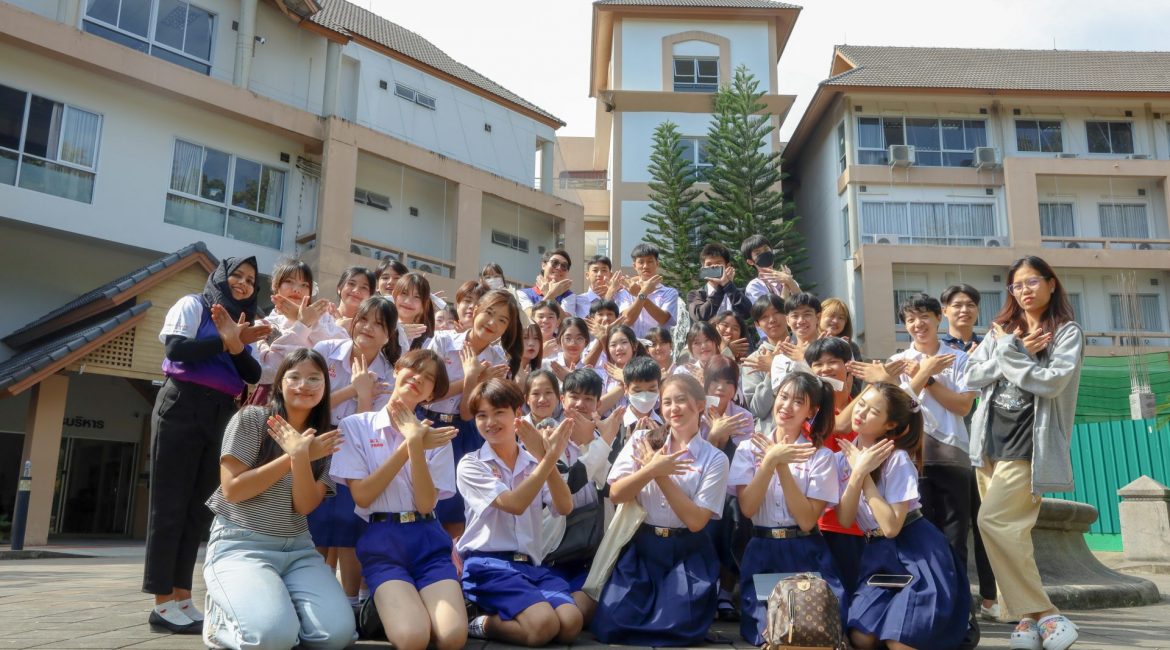 สื่อสารฯ ต้อนรับนักเรียน รร.มงฟอร์ตวิทยาลัย ศึกษาดูงานคณะ เข้ารับฟังการแนะนำหลักสูตร การรับเข้าศึกษาต่อคณะฯ (TCAS’67) และเยี่ยมชมนิเวศการเรียนรู้ฯ