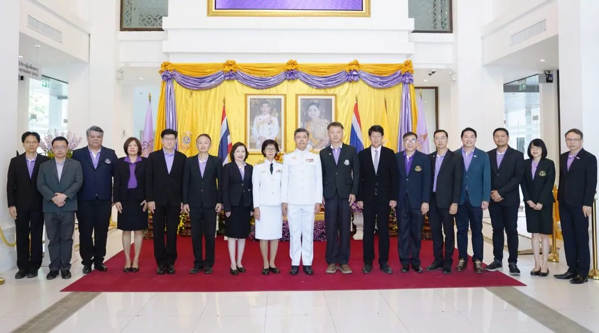 คณบดีการสื่อสารฯ มช. ร่วมพิธีลงนามถวายพระพรชัยมงคล สมเด็จพระนางเจ้า ฯ พระบรมราชินี