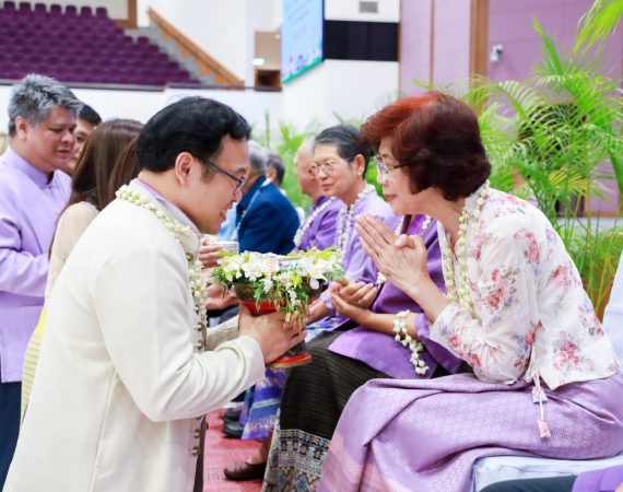 การสื่อสารฯ มช. ร่วมพิธีดำหัวนายกสภามหาวิทยาลัย อดีตอธิการบดี และคณาจารย์อาวุโส มหาวิทยาลัยเชียงใหม่ ประจำปี 2568
