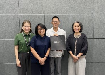 ต้อนรับและให้สัมภาษณ์อาจารย์จาก Yunnan University