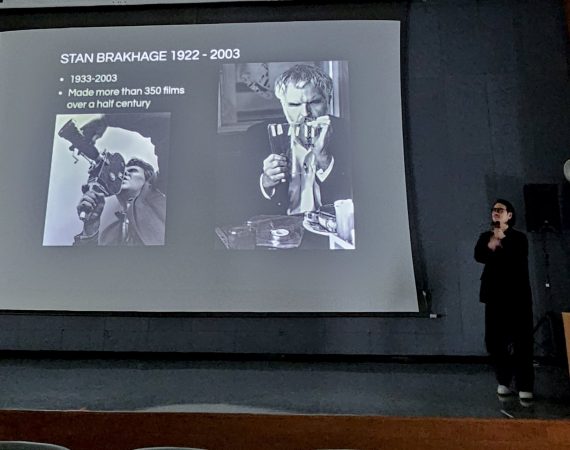 ภาพยนตร์ดิจิทัล การสื่อสารฯ มช. ยกระดับการเรียนรู้ จัดบรรยายพิเศษ “การค้นหาตัวตนและแรงบันดาลใจเพื่อสร้างภาพยนตร์ทดลอง” จากผู้เชี่ยวชาญด้านการกำกับภาพยนตร์ทดลอง