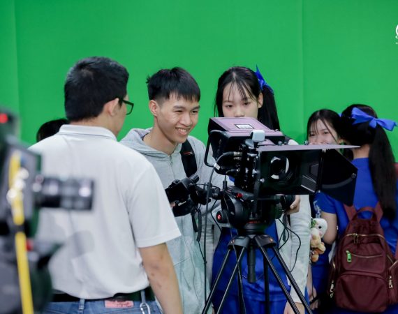 การสื่อสารฯ มช. เปิดบ้านต้อนรับนักเรียนปรินส์ฯ แนะแนวหลักสูตรปริญญาตรี เสริมแรงบันดาลใจสู่เส้นทางสื่อสารมวลชน (นิเทศศาสตร์)