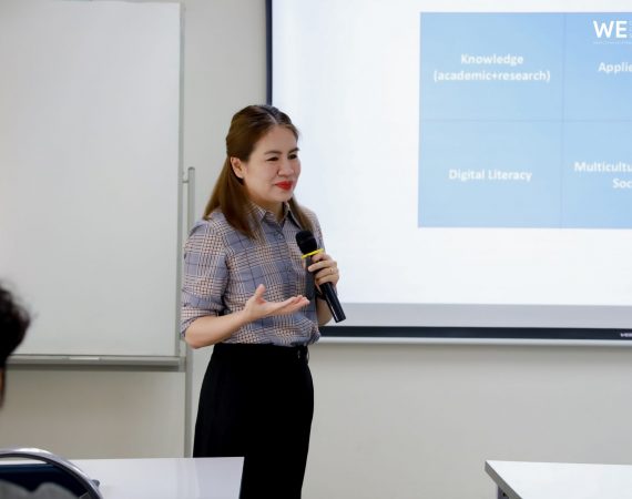 การสื่อสารฯ มช. จัดปฐมนิเทศนักศึกษาใหม่ ป.โท “การสื่อสารบูรณาการ” รหัส 69 เตรียมความพร้อมสู่การเรียนรู้ระดับบัณฑิตศึกษา